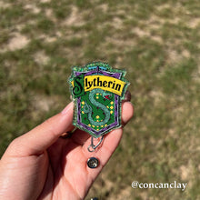 Load image into Gallery viewer, Snake Wizard House - Interchangeable Badge Topper