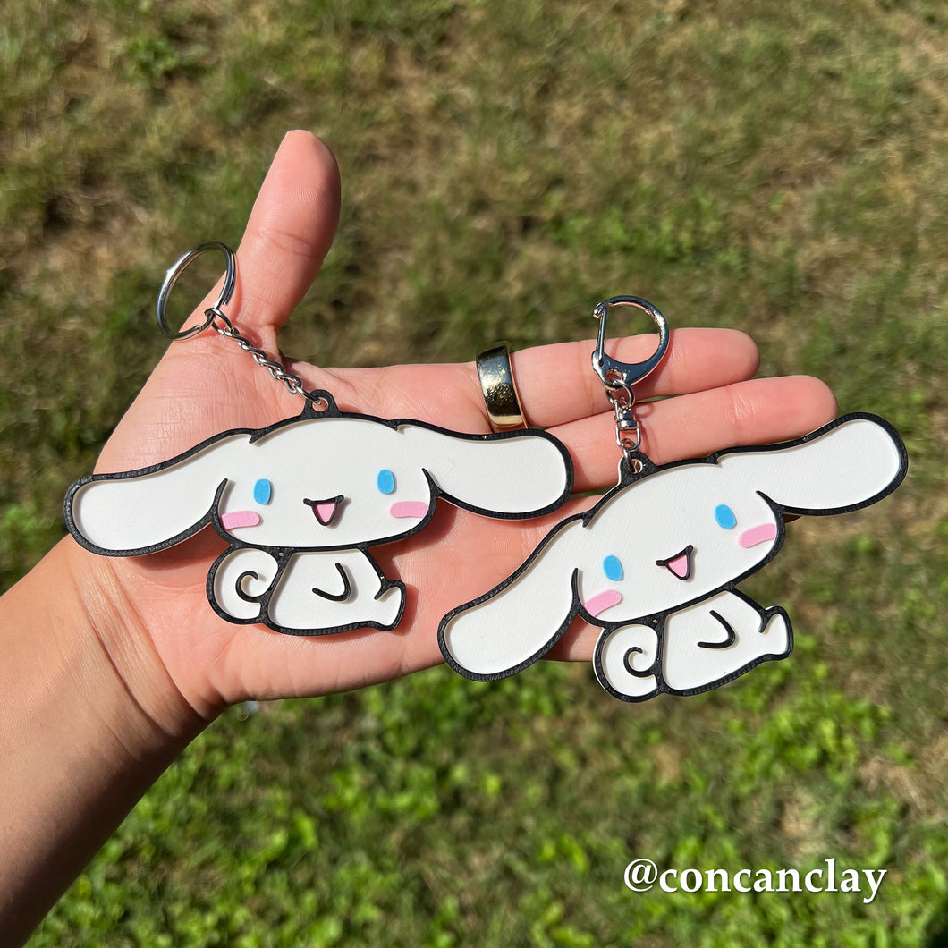 Kitty Friend Cinnamon Keychain