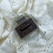 Load image into Gallery viewer, Small Cheetah Hair Claw
