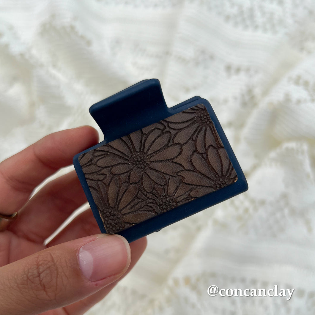 Small Flower Hair Claw