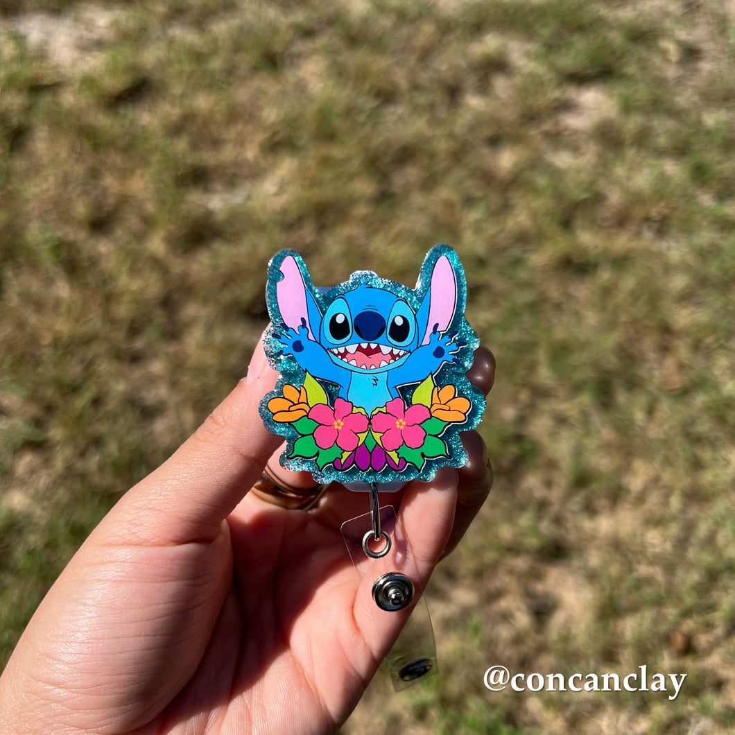 Flower Blue Alien - Interchangeable Badge Topper